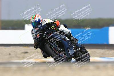 media/Sep-20-2025-TrackDaz (Sat) [[27f0cde673]]/A Group/12pm (Turn 1)/